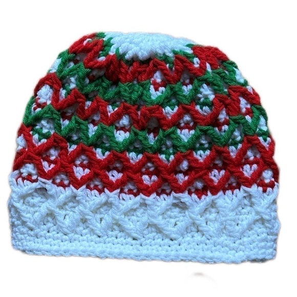 Handmade Crochet hat red and green acrylic main image 5
